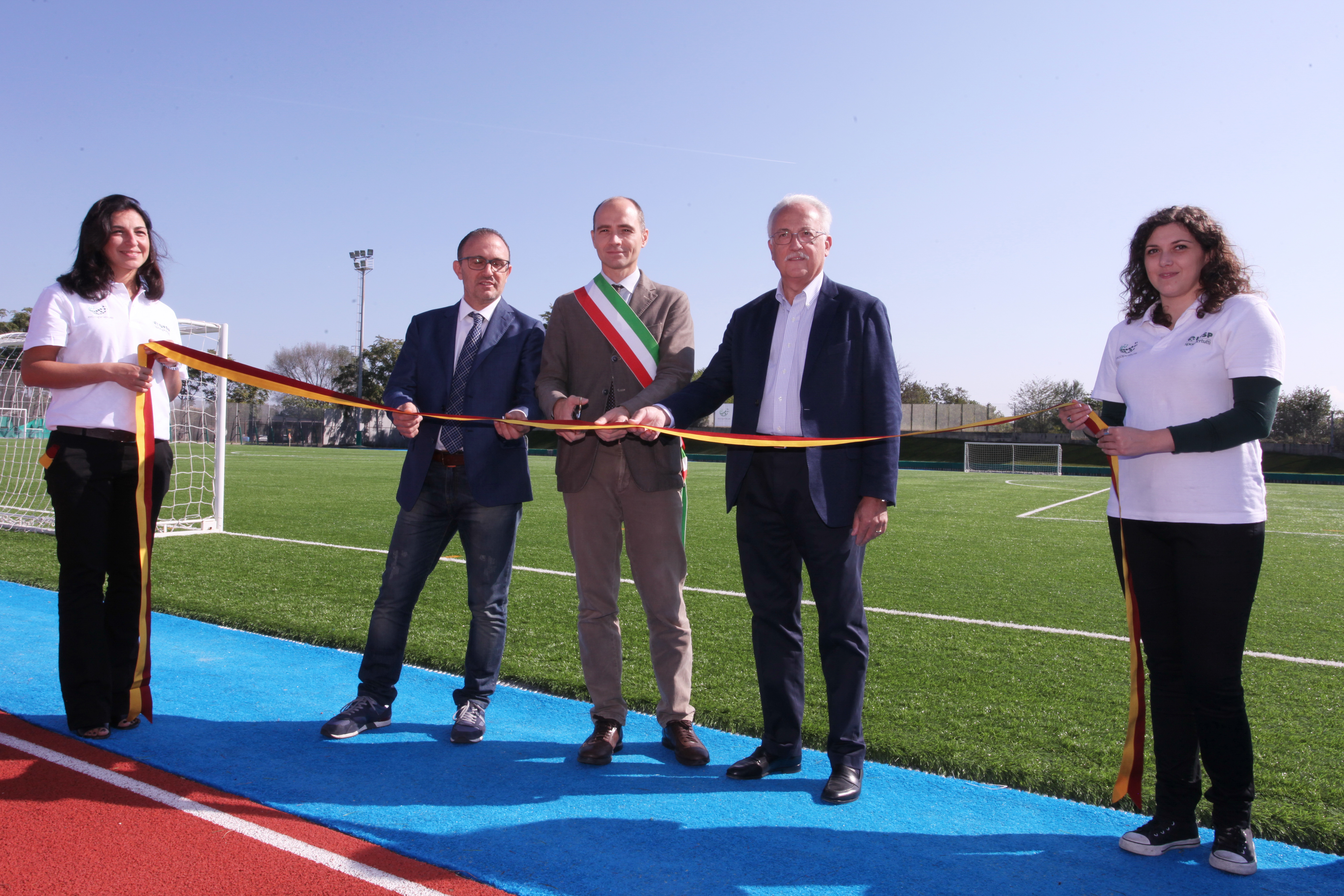 Ecopneus:A Roma il primo centro sportivo in gomma riciclata da Pneumatici  Fuori Uso